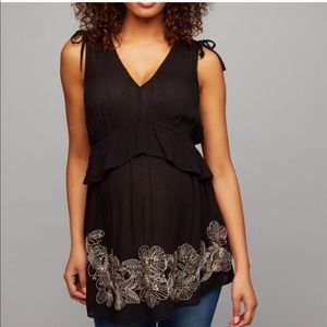 Pea In The Pod Black Sleeveless Maternity Top